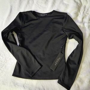NWT Emerson Lang Young Contemporary Black Long Sleeve Crew Neck Top Size M